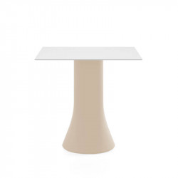 Cambio square outdoor design table by Viccarbe taupe color | Aiure
