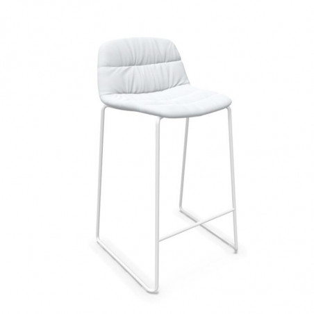 Maarten padded outdoor designer stool by Viccarbe, white colour and white base G1 | Aiure