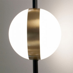 Light sphere on from the table lamp Cuba by Mantra | Aiure
