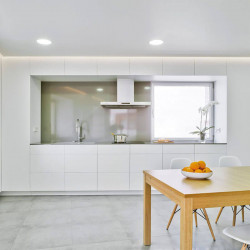Ceiling recessed LED downlight Fox by Arkoslight in kitchen | Aiure
