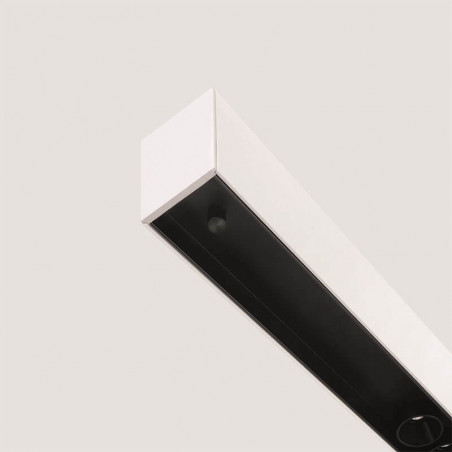 Close-up of the white pendant light Black Foster Suspension by Arkoslight | Aiure