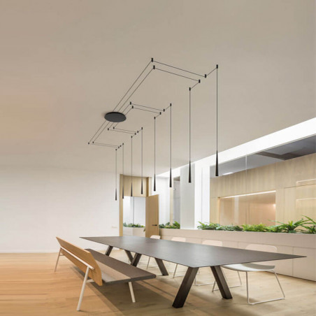 Creative ceiling lamp Holly Fancy Shape by Arkoslight lighting a dinning table | Aiure