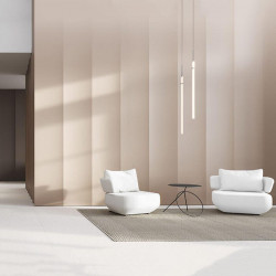 White Levitt design armchair by Viccarbe in a hallway | Aiure