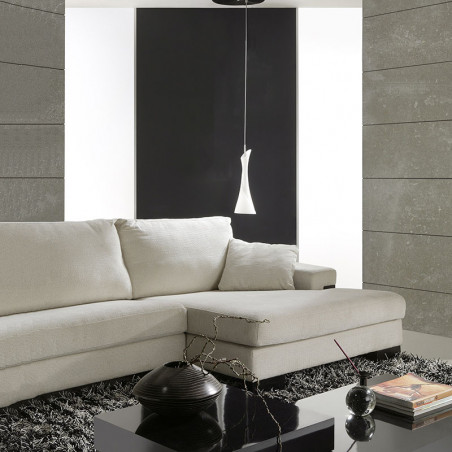 Lámpara blanca de diseño colgante Zack de Mantra en un salón|Aiure