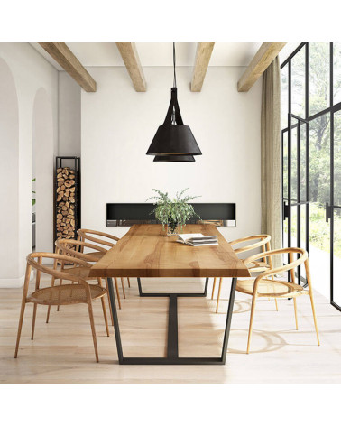 Mesa de comedor de diseño Santorini en un salón | Aiure