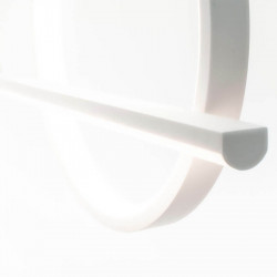 Detalle de la lámpara Kitesurf blanca de Mantra | Aiure