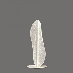 Lámpara LED Bianca de Mantra sobremesa en fondo gris  | Aiure