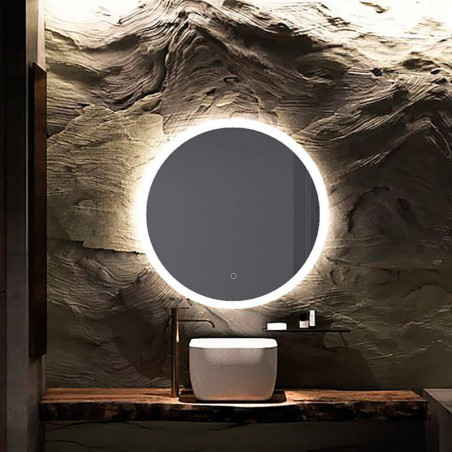 Espejo circular con LED interior Petra de ACB pequeño en un cuarto de baño| Aiure