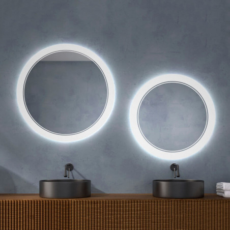 Espejo circular con luz LED Lampedusa de Eurobath en un cuarto de baño| Aiure