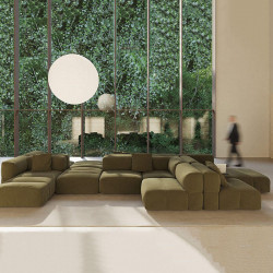 Combinación de los sofás ignífugos de la colección Savina de Viccarbe color verde| Aiure