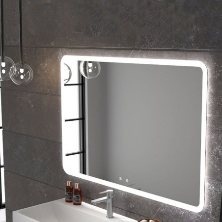 Miroir LED Mykonos d'Eurobath dans une salle de bain | Aiure