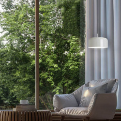 Lampe de plafond Pot blanc par Ole by FM dans un salon| Aiure